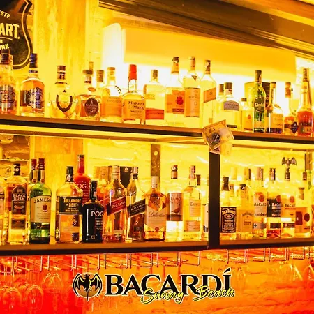 Szálloda Largo Napospart