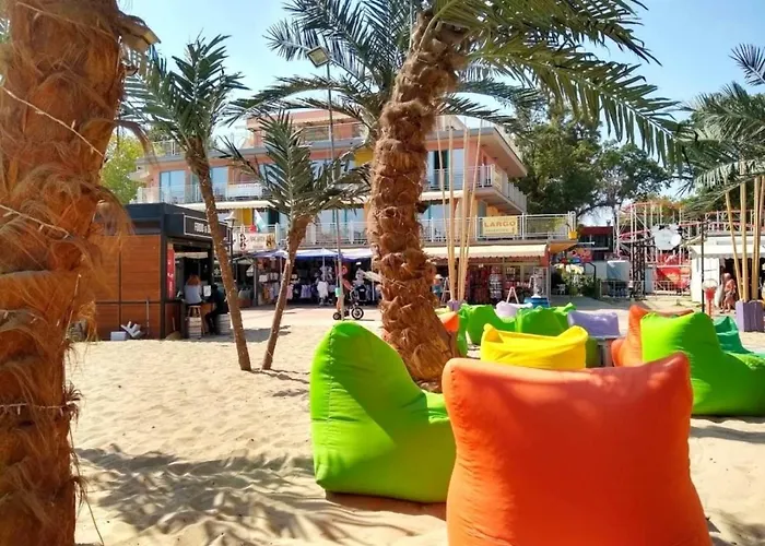 Largo Beach Hotel 酒店 阳光海滩