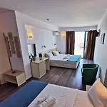 Largo Beach Hotel Хотел Слънчев бряг