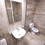 Largo Beach Hotel Хотел