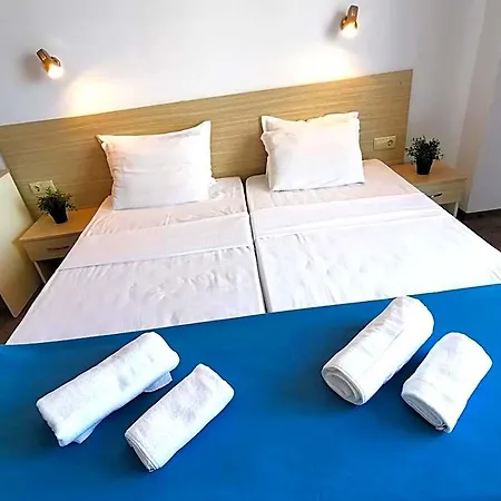 Largo Hotel