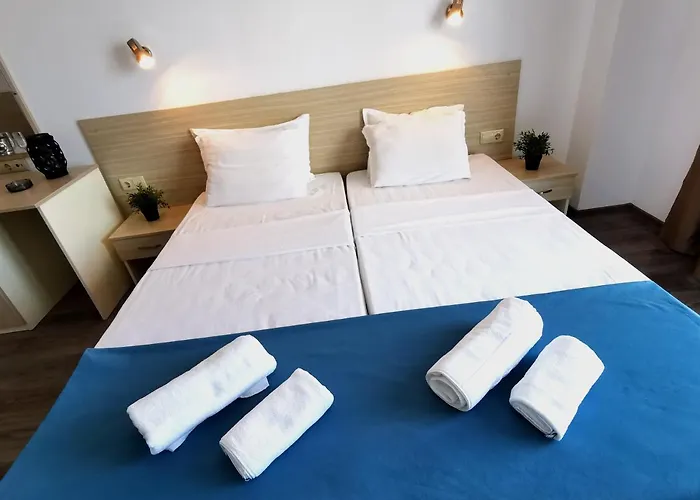 Largo Beach Hotel Napospart