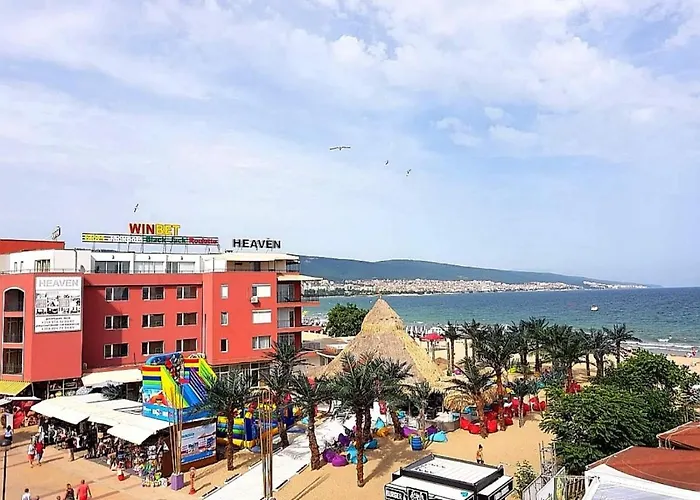 Szálloda Largo Beach Hotel