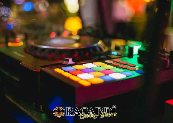 Szálloda Largo Beach Hotel