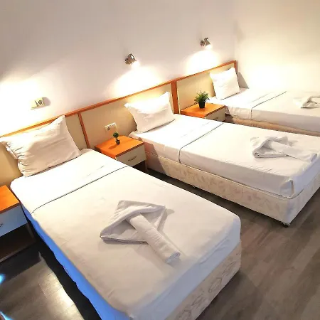 Ξενοδοχείο Largo